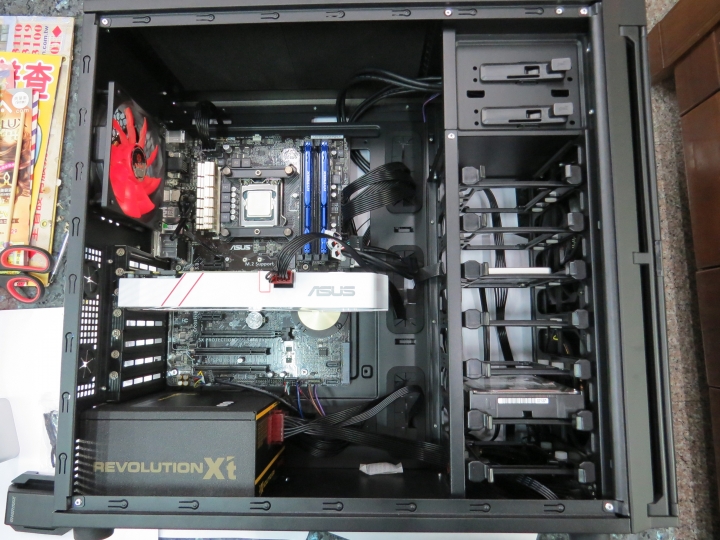 [開箱] Enermax金緻冰核II 650W金牌半模組電源