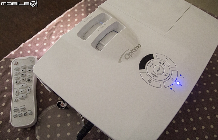 C/P值頗高的投影機 - OPTOMA HD100D 有你真好!