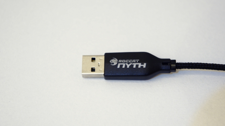 [開箱/心得]ROCCAT NYTH 打造獨一無二的專用滑鼠