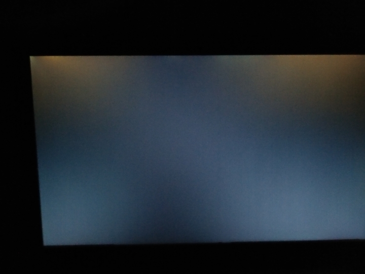 ASUS GL552VW 會漏光好像無可避免？