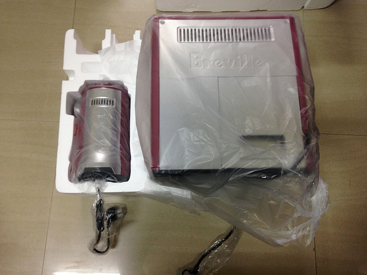 【開箱】澳洲直送BEP920CRN野莓紅 - Breville BES920XL + BCG820  220V強力電壓來襲