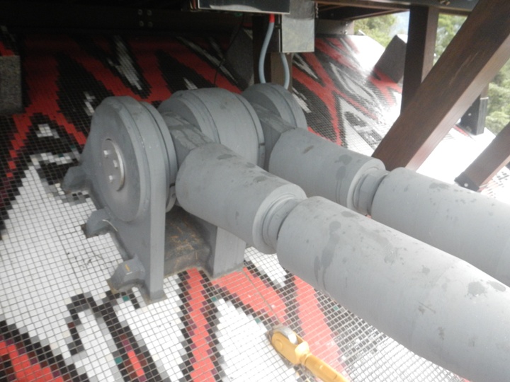 騎 向 屏 東 瑪 家 山 川 琉 璃 吊 橋