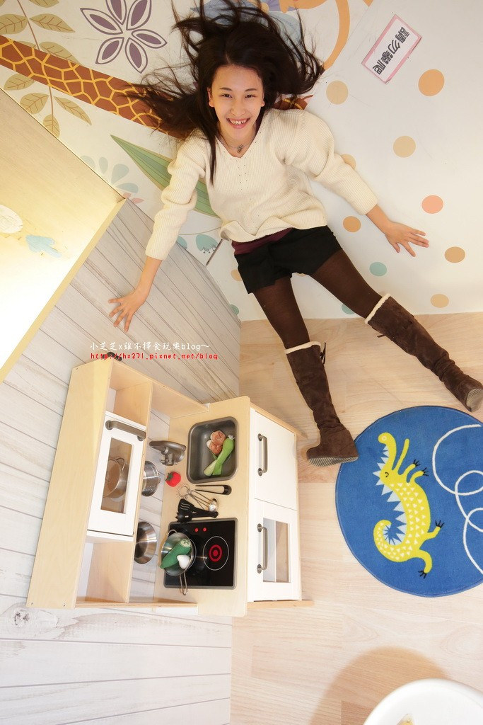 【台北】華山顛倒屋 攻略 反轉世界地吸引力抓不住 放假好去處 怎麼拍?怎麼玩? 含門票展覽資訊 拍照技巧 心得(文末贈獎)