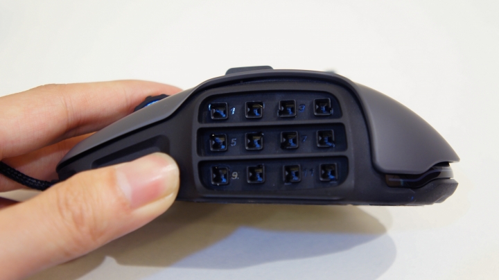 [開箱/心得]ROCCAT NYTH 打造獨一無二的專用滑鼠