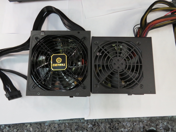 [開箱] Enermax金緻冰核II 650W金牌半模組電源