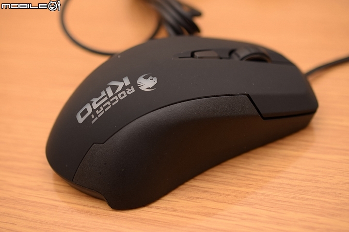 [開箱] ROCCAT 模組化 KIRO 雙手通用光學滑鼠