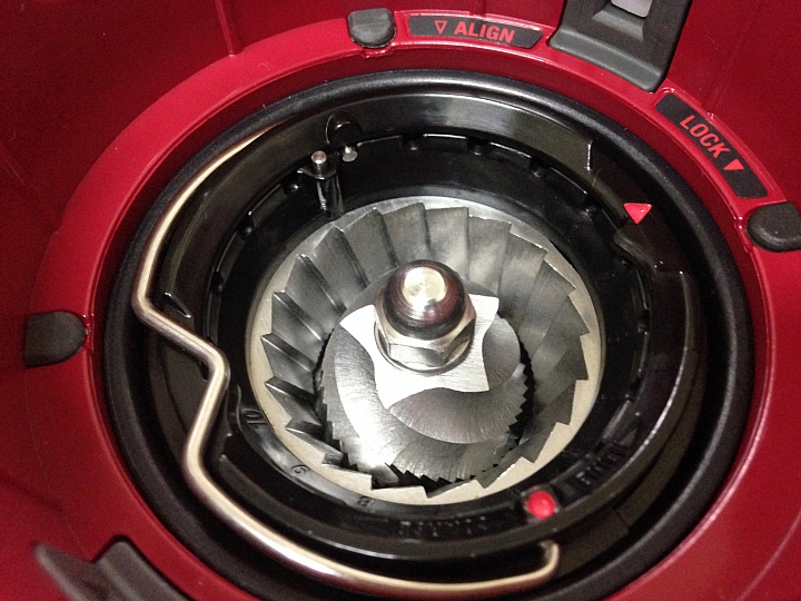 【開箱】澳洲直送BEP920CRN野莓紅 - Breville BES920XL + BCG820  220V強力電壓來襲