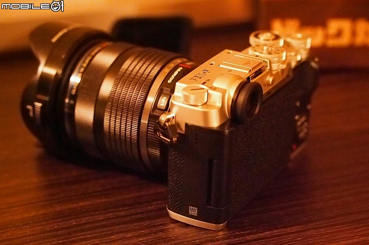 OLYMPUS PEN-F業餘純開箱無評測不蓋樓畫質差請多包涵文