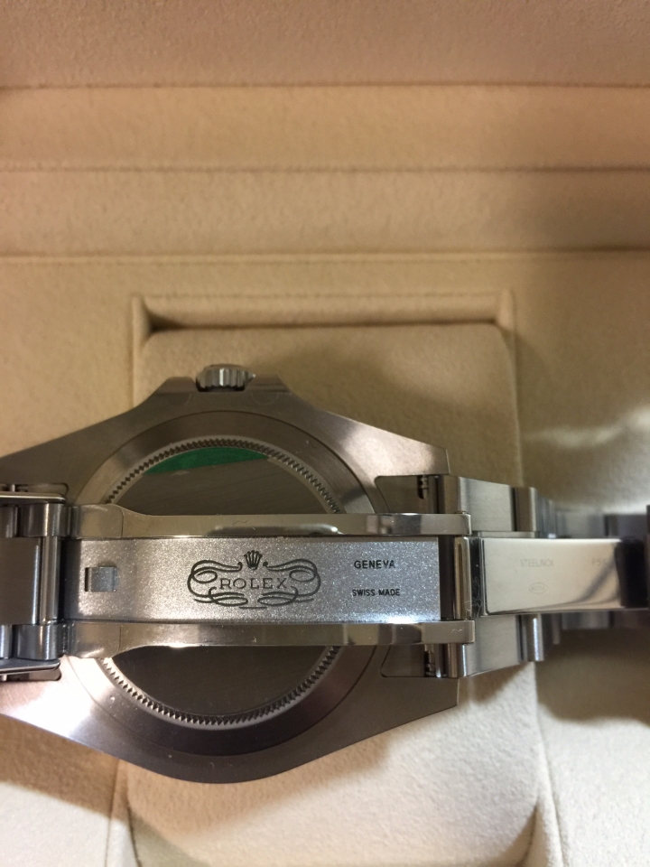 開箱ROLEX Explorer II 216570 大探險家二號腕錶-白/42mm，聽了大家説的直上勞，那就上勞一次看看