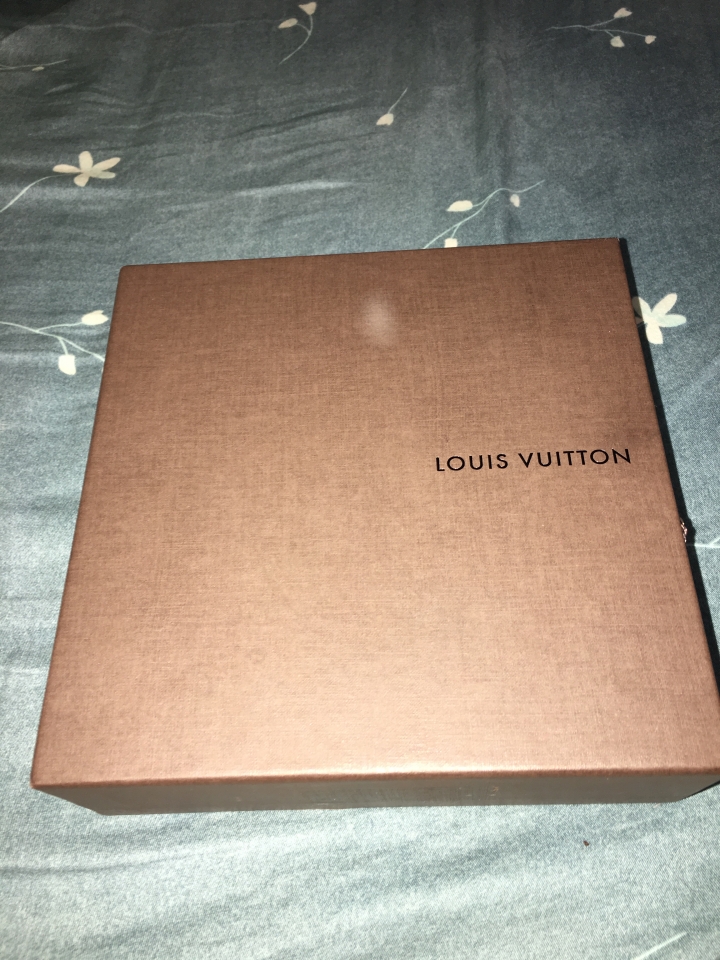 【開箱】LV M9808T黑頭logo皮帶＋N61206 6plus 保護套＋N9821S雙色皮帶