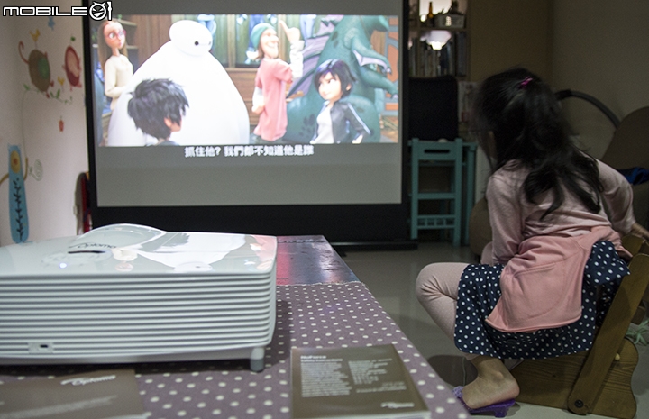 C/P值頗高的投影機 - OPTOMA HD100D 有你真好!