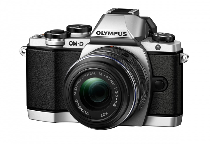 Olympus OM-D E-M10、Fujifilm X-E2 大家推薦哪一台??