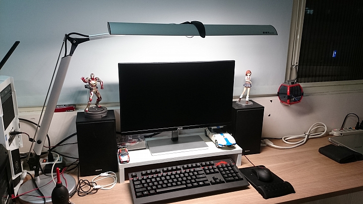[開箱] 21.5吋電腦螢幕 AOC I2279VW 分享