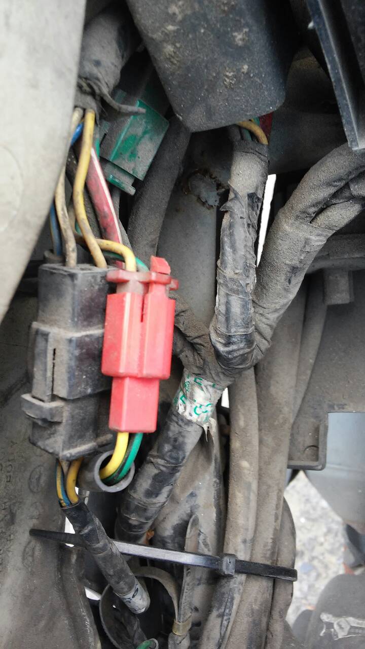得意100 正電是哪條線？