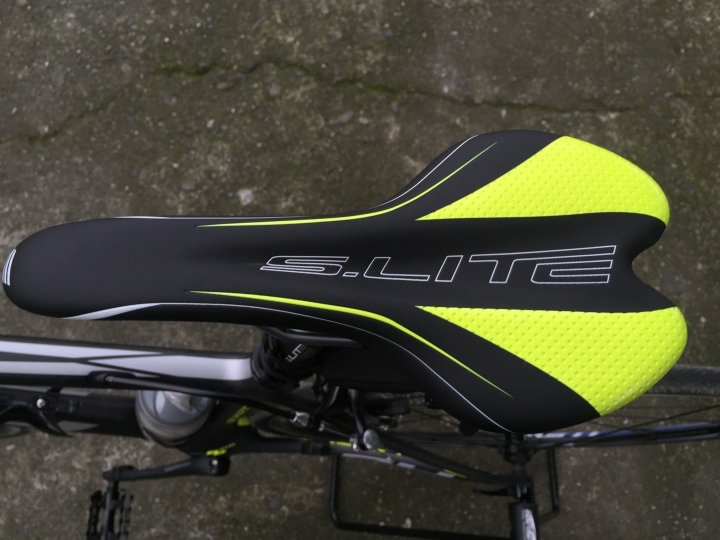 2016 BH Quartz 105 02/17新增硬底鞋