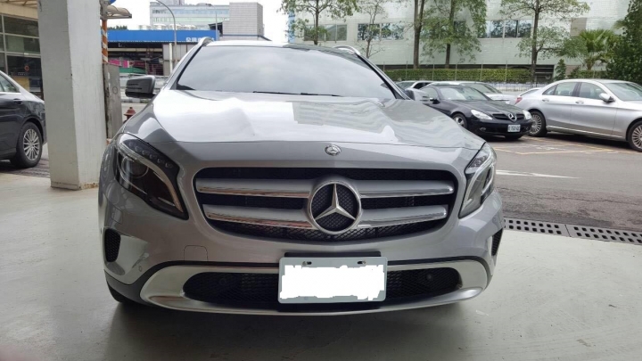 2016 new GLA200,終於交車囉