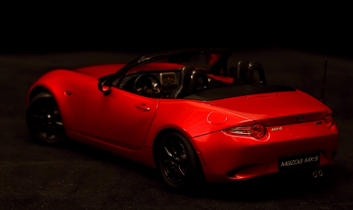 TAMIYA 1/24 MAZDA MX-5