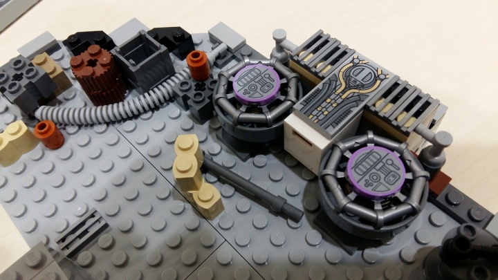 LEGO 75105 Millennium Falcon