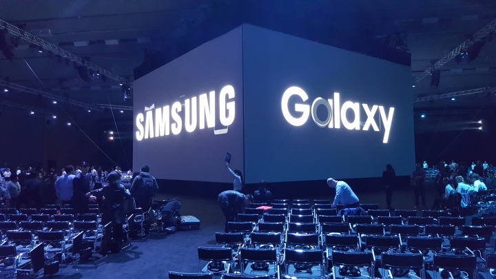 [還沒睡的集中討論吧] Galaxy S7發表直播網址在此