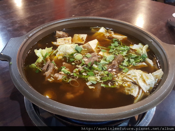 宜蘭市 霸王香食補總店 羊肉爐體驗