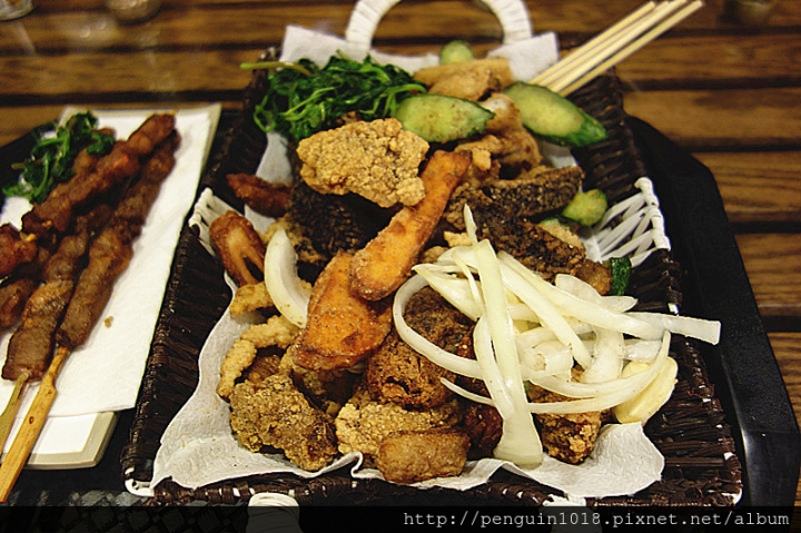 【彰化北斗】家園藝術咖啡牛排館；有溫度的美味牛排，環境雅緻氣氛好，簡餐跟火鍋都好好吃，經營30年的好味道(附專屬停車場/鄰近田尾花市)。