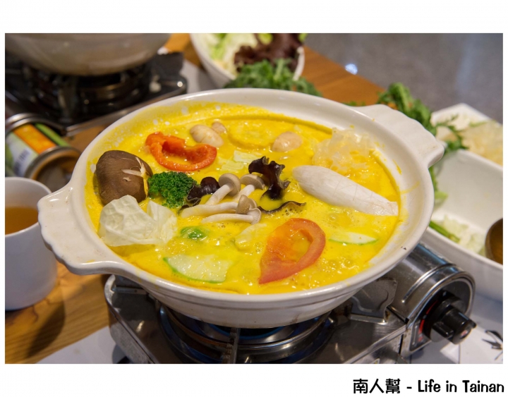 【台南市安平區-美食】少油低鹽蔬食餐，還提供品茶服務~~食蔬茶齋(預約制)