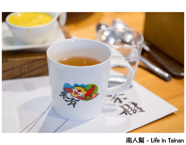 【台南市安平區-美食】少油低鹽蔬食餐，還提供品茶服務~~食蔬茶齋(預約制)