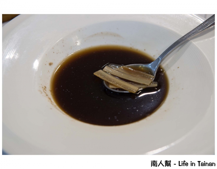 【台南市安平區-美食】少油低鹽蔬食餐，還提供品茶服務~~食蔬茶齋(預約制)