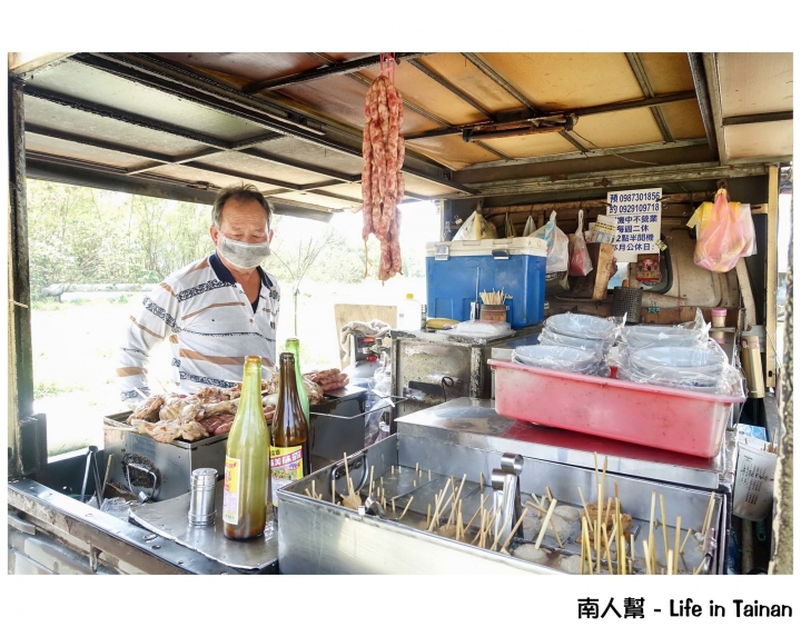 【台南市安平區-美食】每日限量 不訂吃不到~~億載雞腿王(烤雞腿.黑輪米血)
