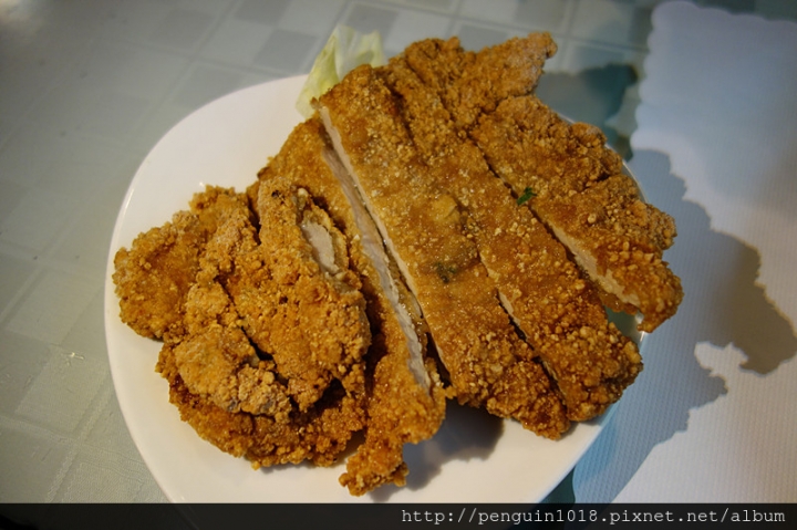 【彰化北斗】家園藝術咖啡牛排館；有溫度的美味牛排，環境雅緻氣氛好，簡餐跟火鍋都好好吃，經營30年的好味道(附專屬停車場/鄰近田尾花市)。
