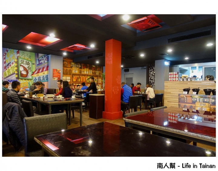 【台南市中西區-美食】上過美食節目的港式餐廳飲茶文化~~九龍茶餐廳