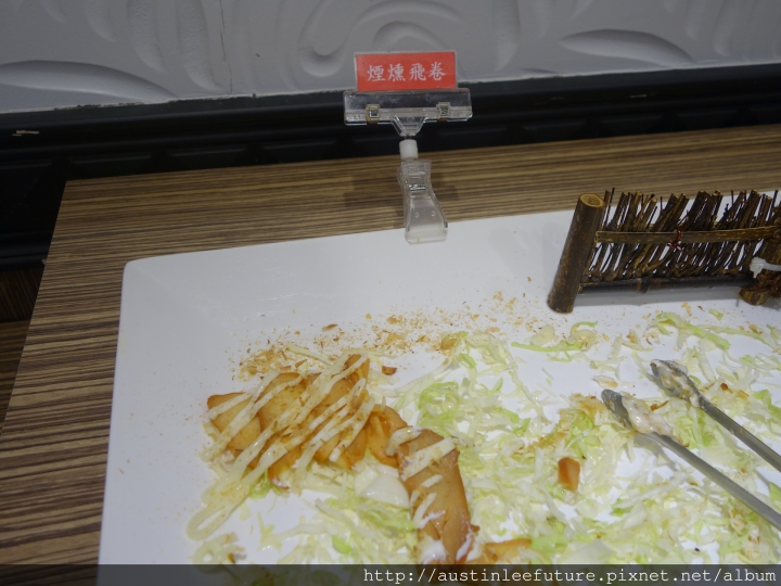宜蘭冬山 麻菲 鴛鴦鍋、牛排、哈根、啤酒無限暢飲