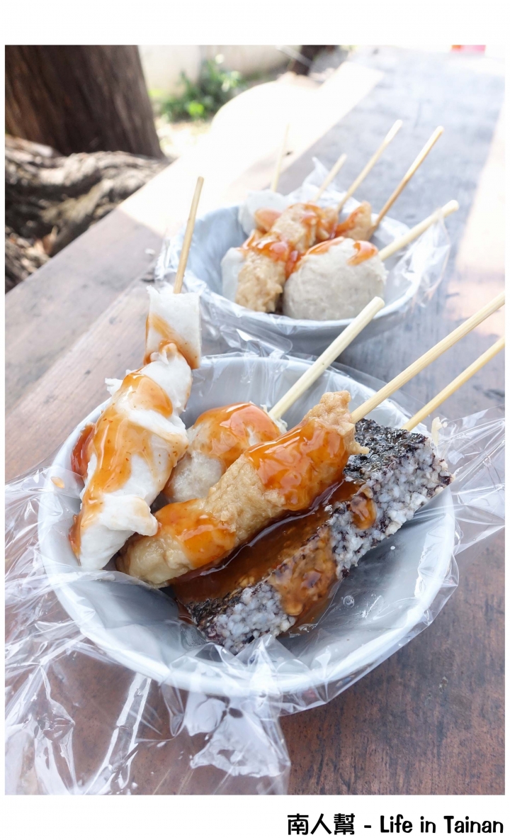 【台南市安平區-美食】每日限量 不訂吃不到~~億載雞腿王(烤雞腿.黑輪米血)