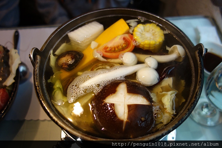【彰化北斗】家園藝術咖啡牛排館；有溫度的美味牛排，環境雅緻氣氛好，簡餐跟火鍋都好好吃，經營30年的好味道(附專屬停車場/鄰近田尾花市)。