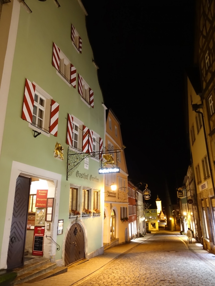 德國。羅騰堡Hotel-Gasthof Goldener Greifen晚餐--巴伐利亞傳統料理~