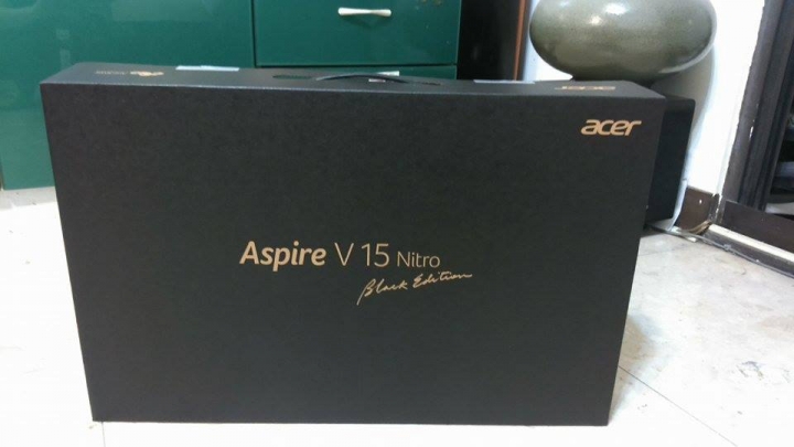 【簡易開箱】Aspire V Nitro  VN7-592G-739Z