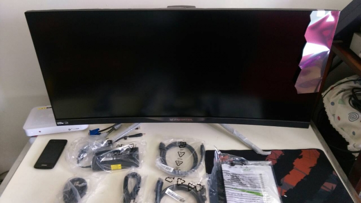 Acer predrtor x34 小開箱