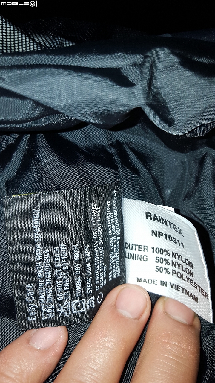 The North Face gore-tex 外套這是真的還是假貨