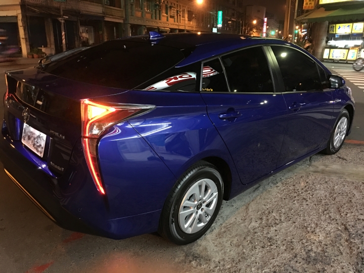 PRIUS4  3/2星湛藍 交車