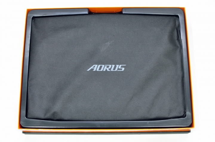 AORUS X5S V5新單顯卡機王降臨