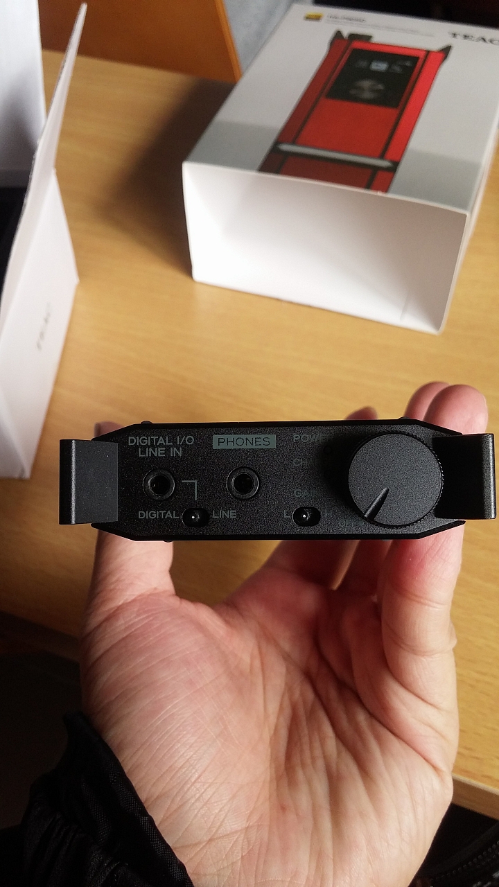 [開箱] TEAC HA-P90SD - 附贈播放功能的超值DAC