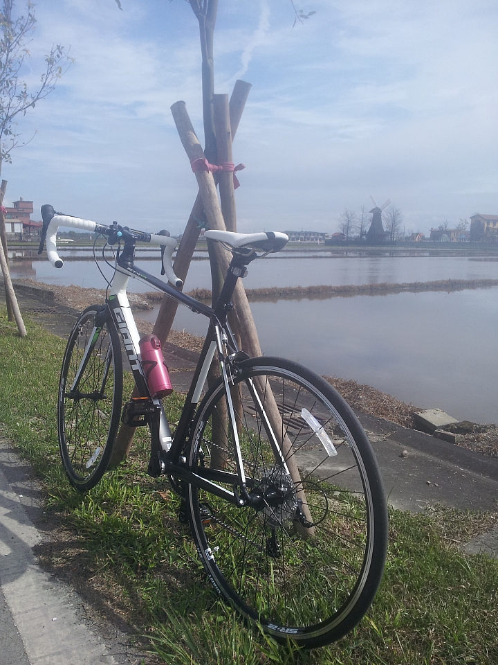 2016_Defy3_開箱&試乘心得