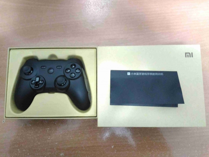 小米盒子三 增强版2G 4k 微開箱+小米藍牙手柄