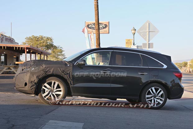 2017年Acura MDX小改款測試照