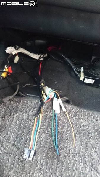 [分享]DIY更換07年WISH車用數位電視盒