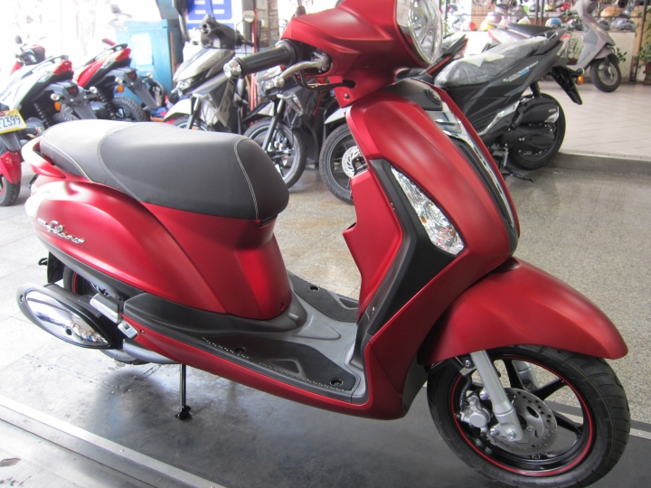 進口YAMAHA Grand Filano 125復古型速克達!!!