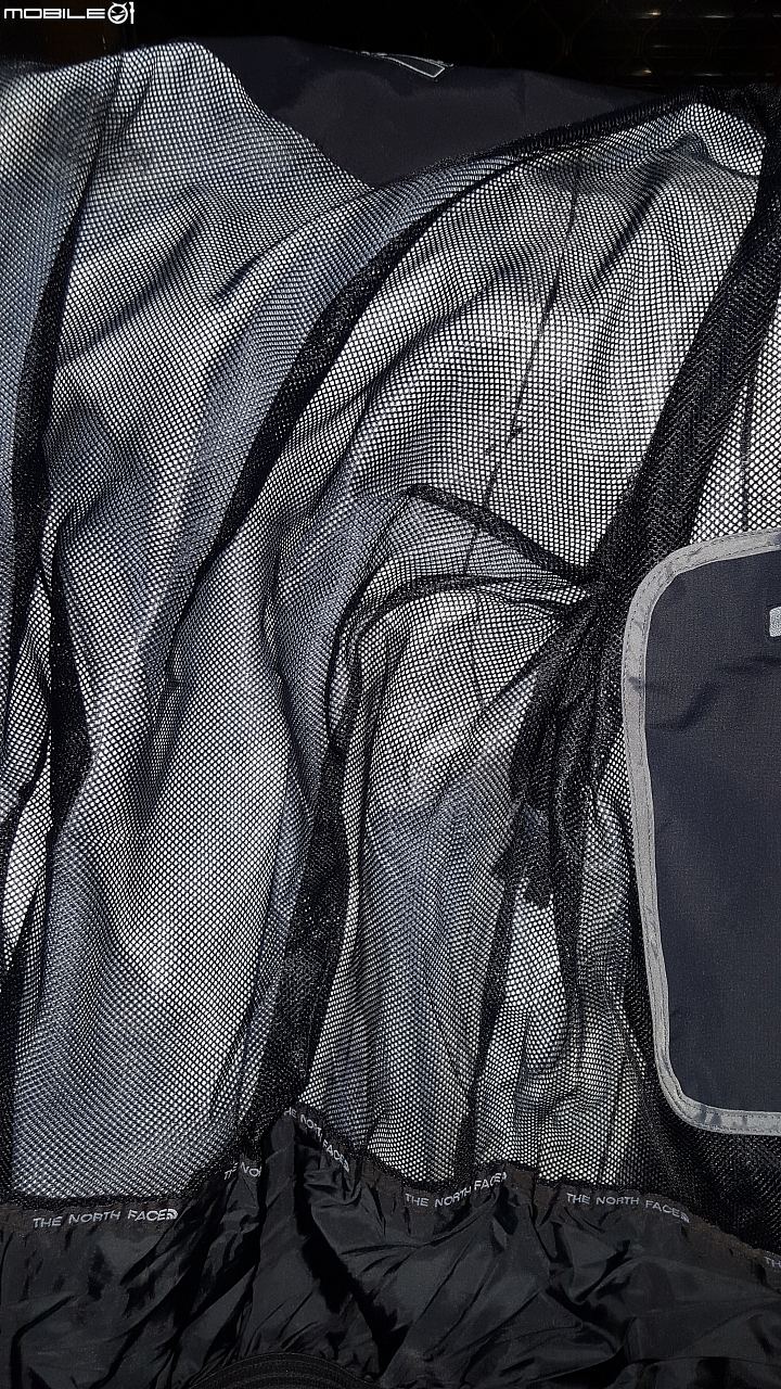 The North Face gore-tex 外套這是真的還是假貨