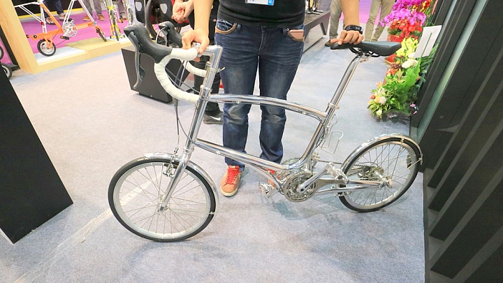《2016自行車展》 圖多 字少