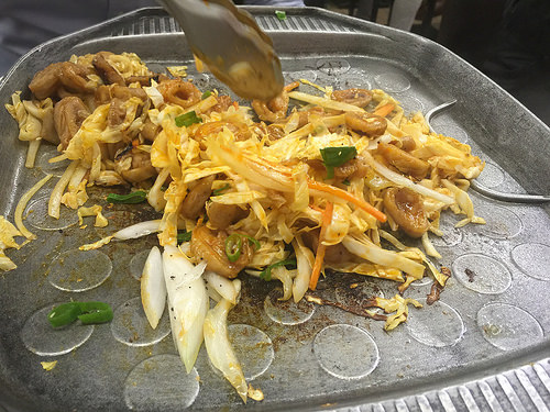 【食記】捷運新埔站。朝鮮味韓國料理~一人低消170元 多種小菜吃到飽