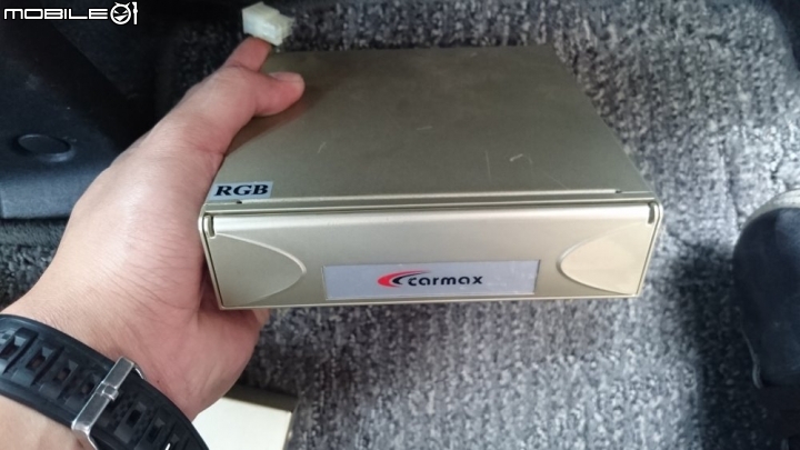 [分享]DIY更換07年WISH車用數位電視盒